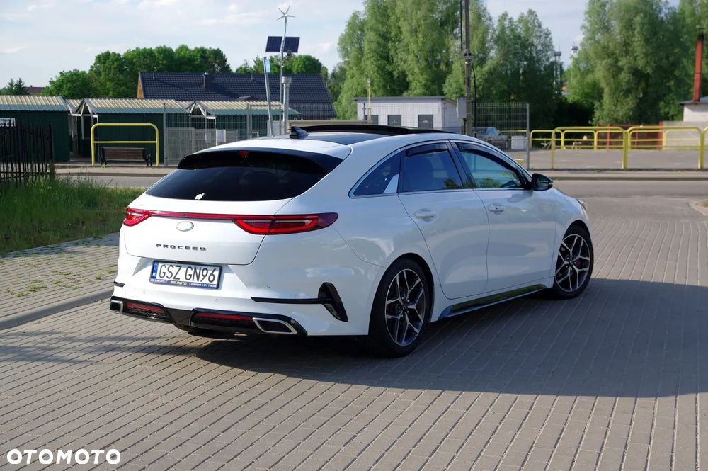 Kia ProCeed 1.6 CRDi DCT7 SCR GT LINE - 2