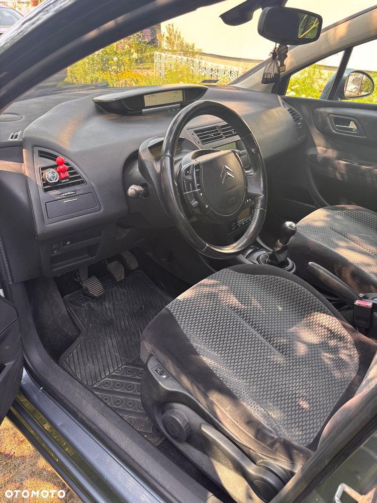 Citroën C4 1.6 16V Impress - 6