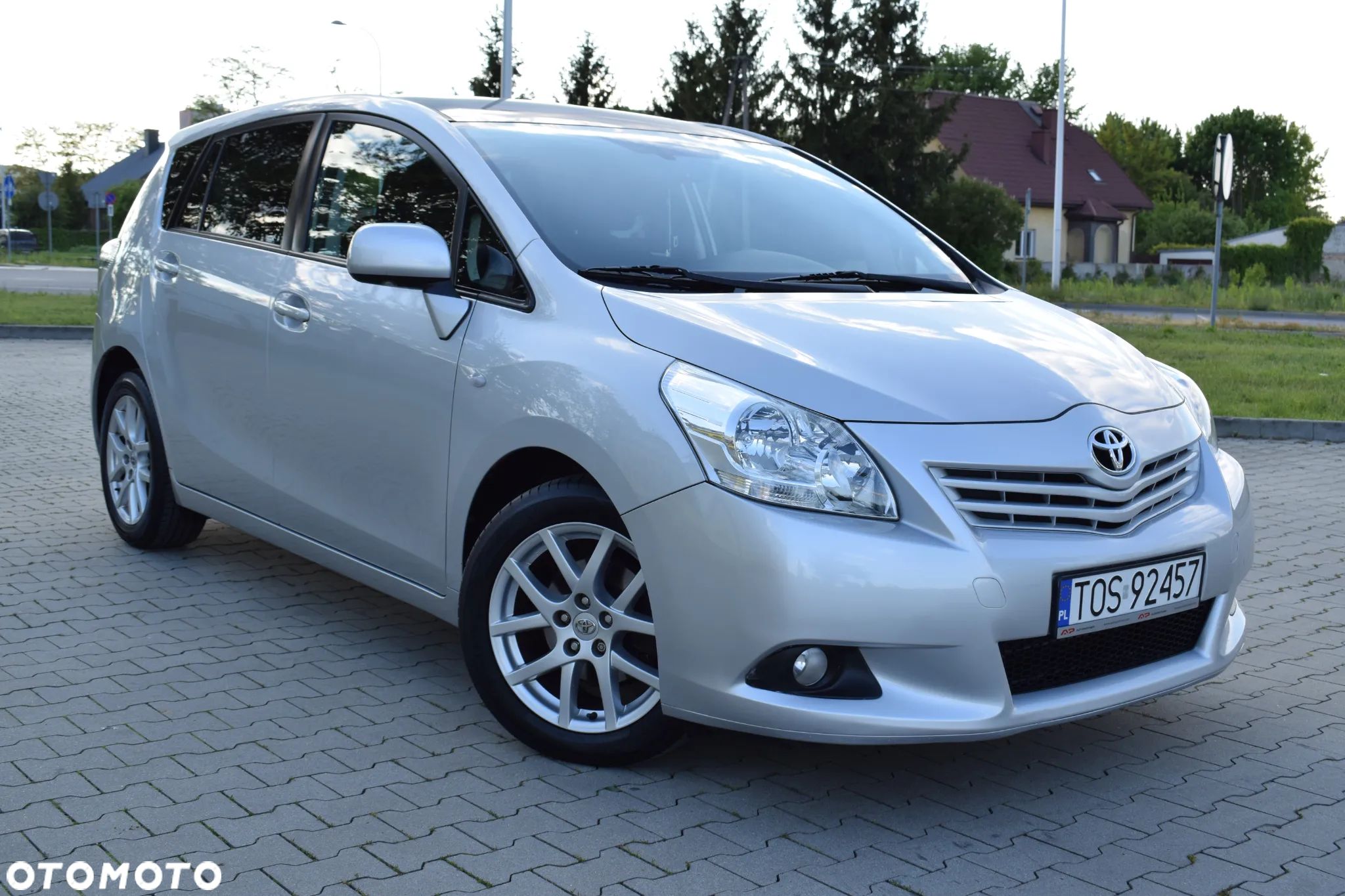 Toyota Verso 1.8 Sol plus 7os - 1