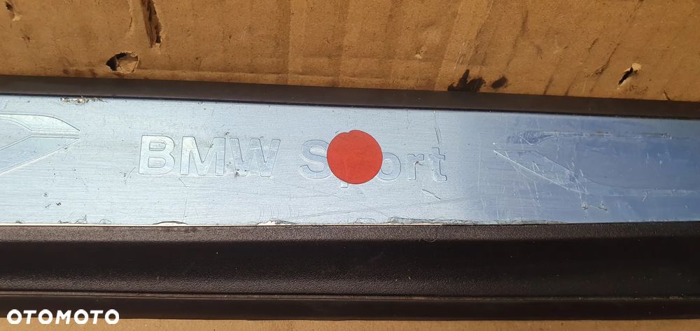 Nakładka listwa osłona progu lewy przód BMW X1 E84 8047745 7318565 - 4