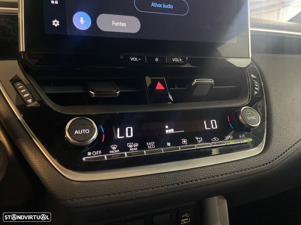 Toyota Corolla Cross 1.8 Hybrid Exclusive - 27