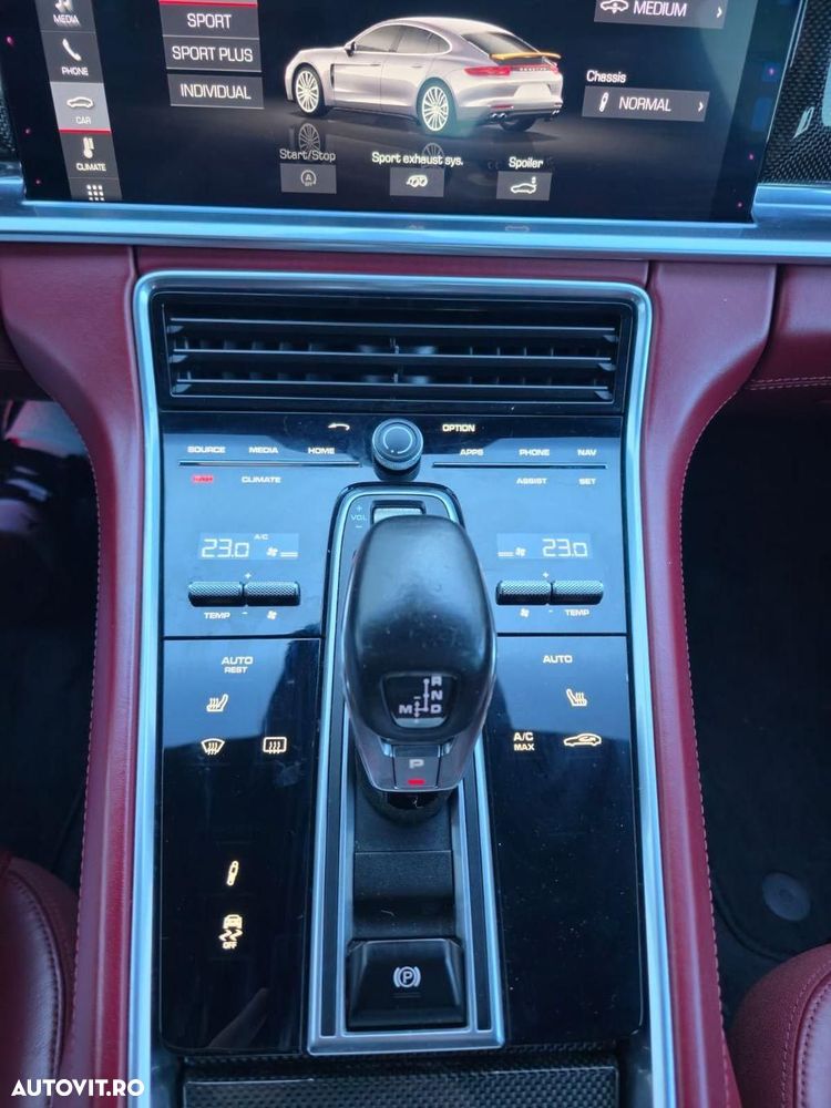 Porsche Panamera - 13