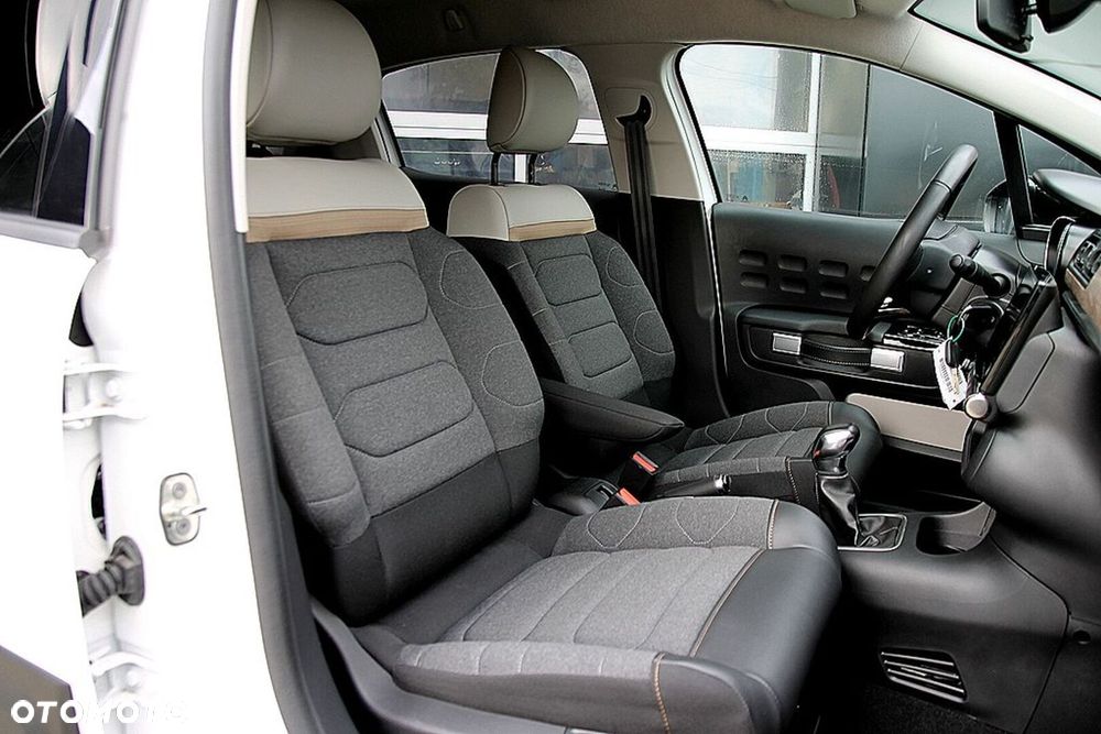 Citroën C3 1.2 PureTech Max - 24