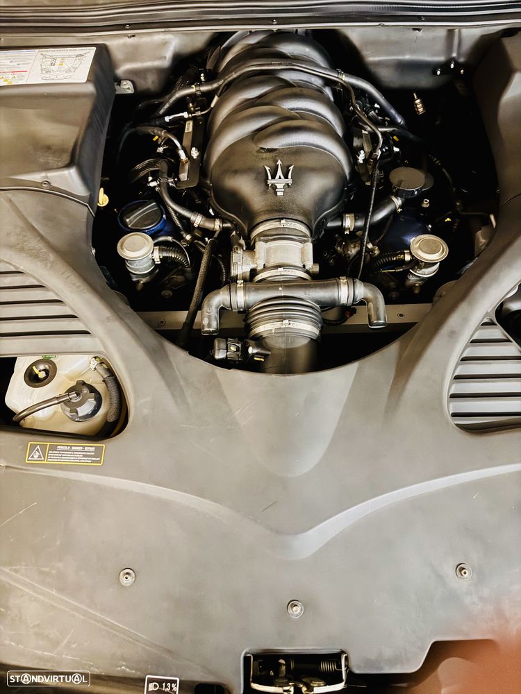 Maserati Quattroporte 4.2 V8 Aut. - 3