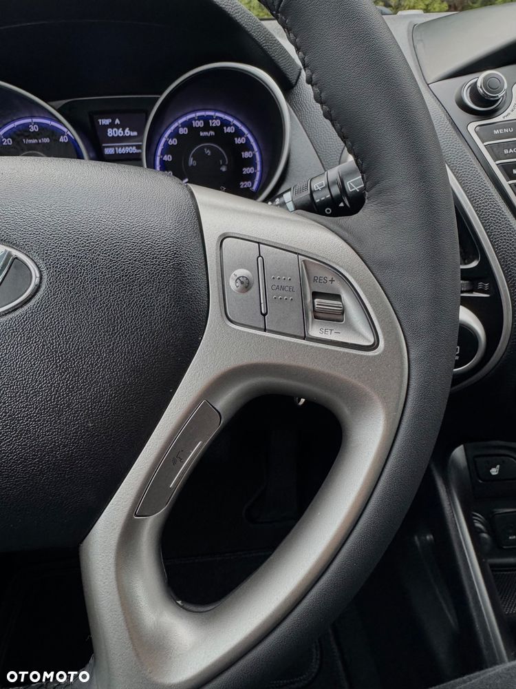 Hyundai ix35 1.7 CRDi Premium 2WD - 16