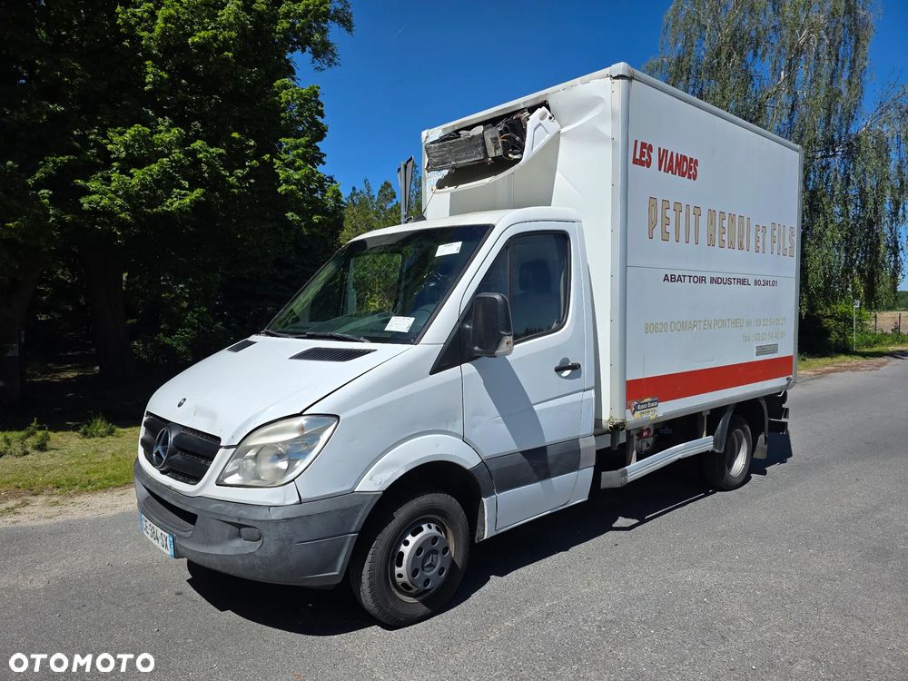 Mercedes-Benz Sprinter - 1