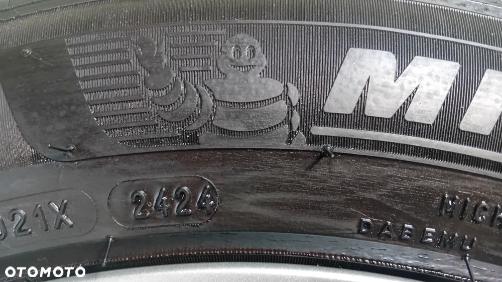 KOŁA ALUMINIOWE 17" Skoda + Opony Michelin letnie 205/55R17 - 4