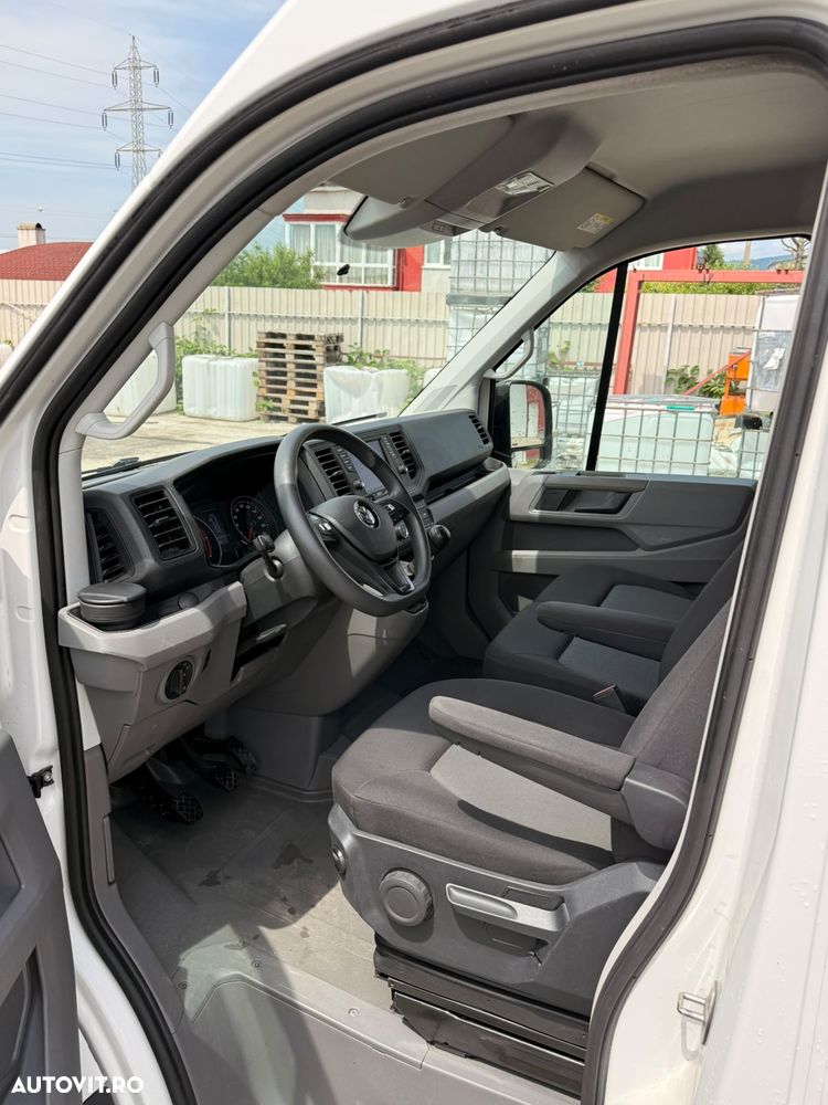 Volkswagen CRAFTER - 11