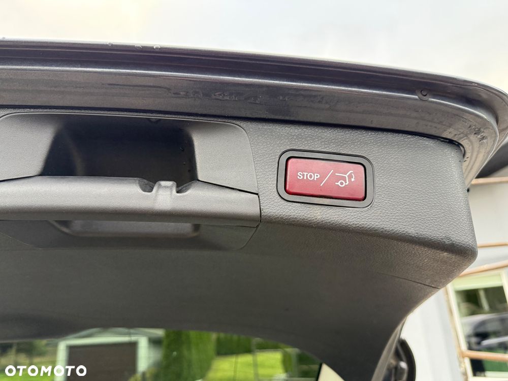 Mercedes-Benz Klasa C 200 (BlueTEC) d 7G-TRONIC Exclusive - 12