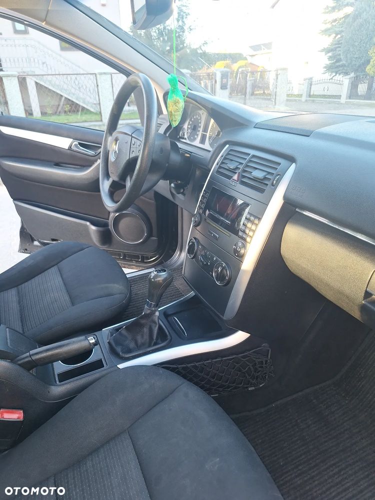 Mercedes-Benz Klasa B 150 - 8