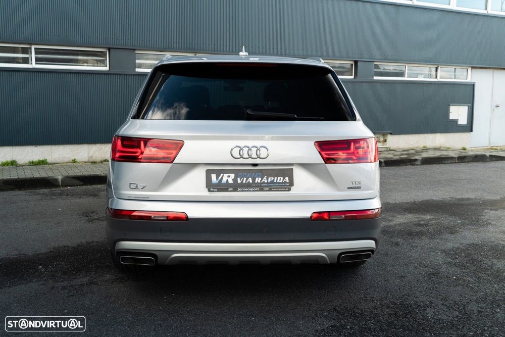 Audi Q7 3.0 V6 TDi quattro S-line Tiptronic - 6