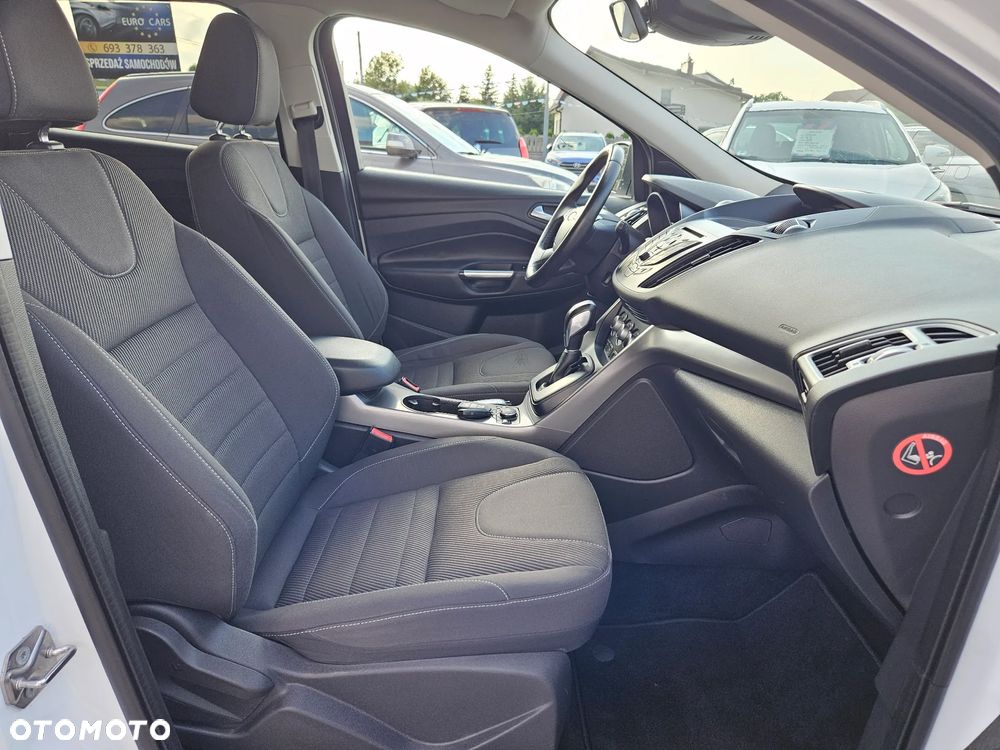 Ford Kuga 2.0 TDCi 4WD Trend - 22