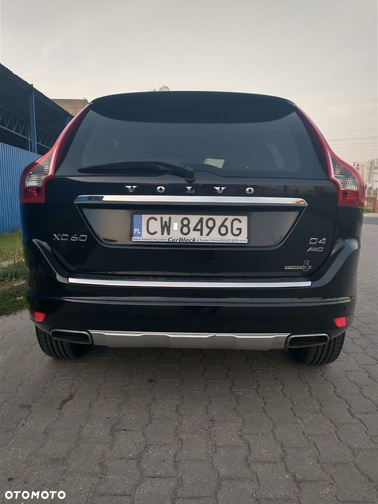 Volvo XC 60 D4 AWD Momentum - 6