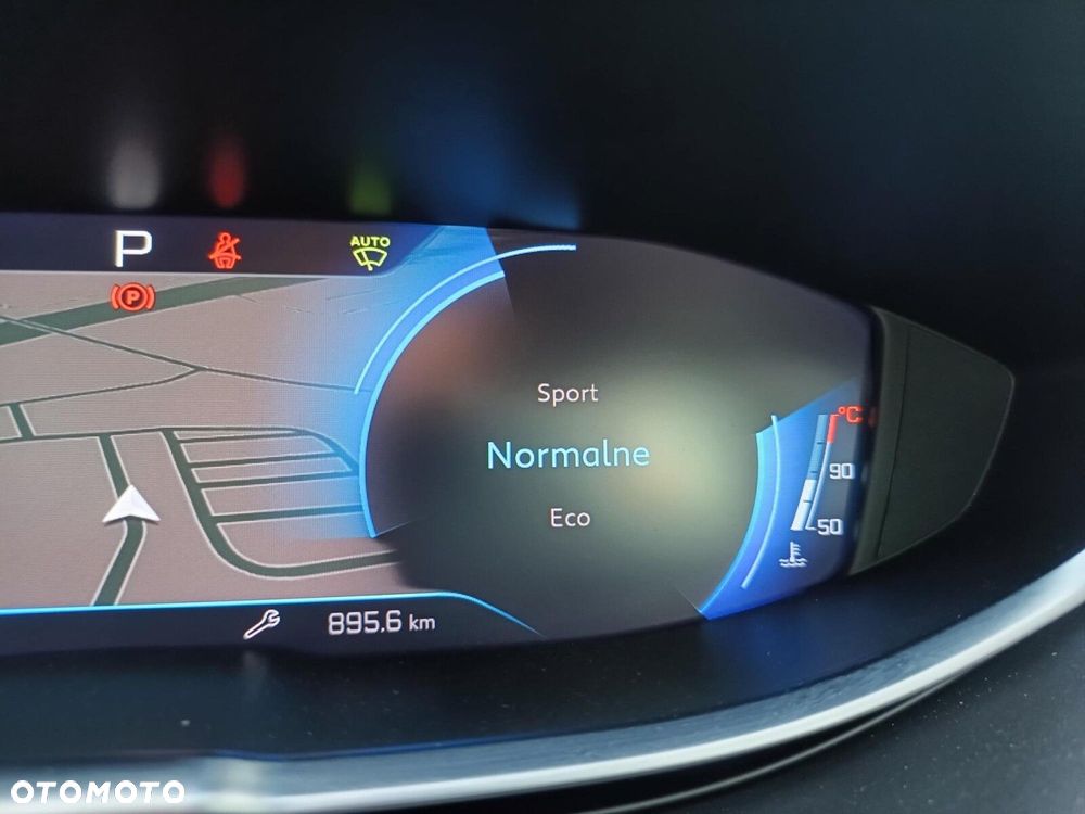 Peugeot 3008 1.5 BlueHDi Allure S&S EAT8 - 24