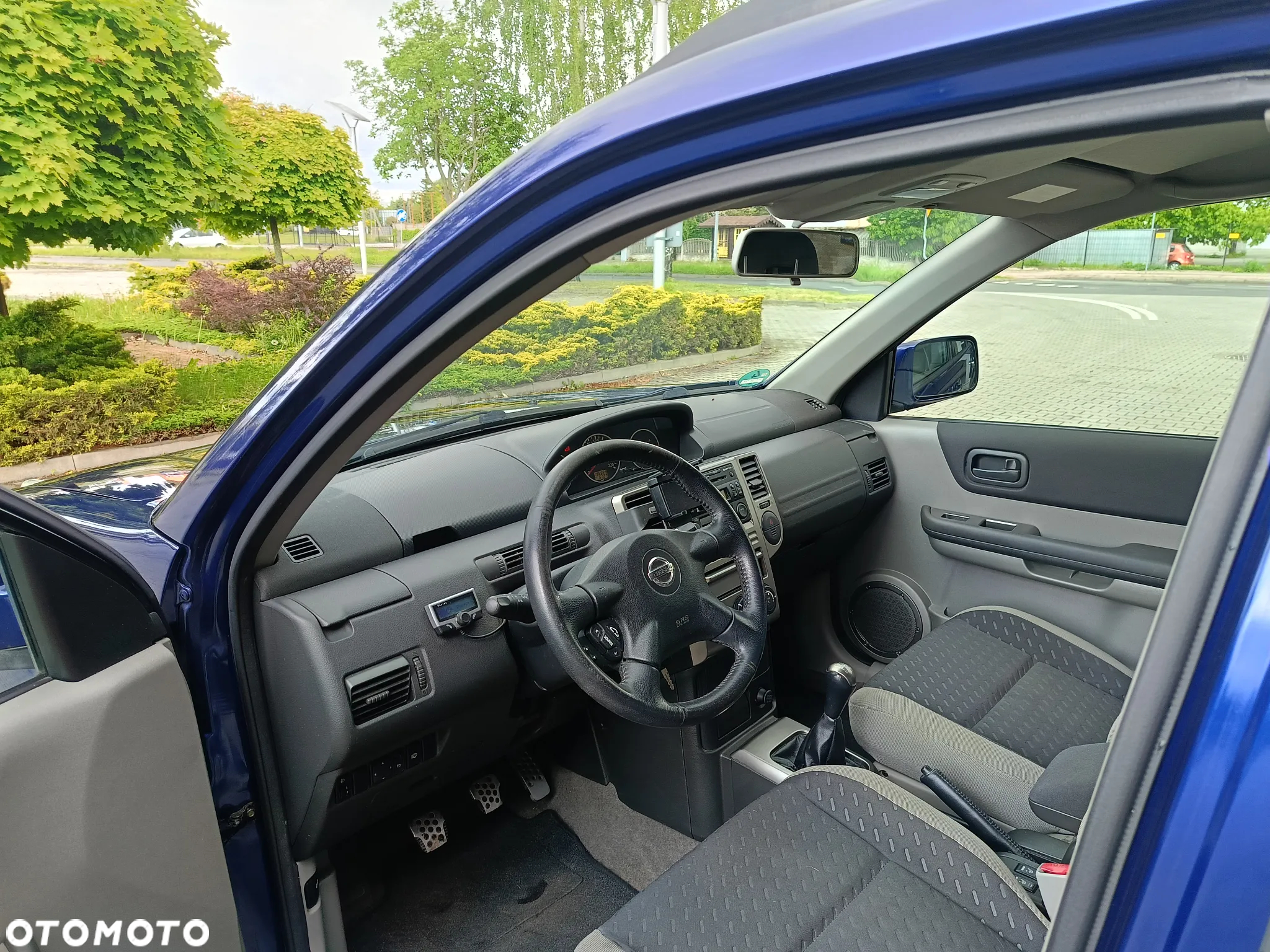 Nissan X-Trail 2.0 4x4 XE - 18