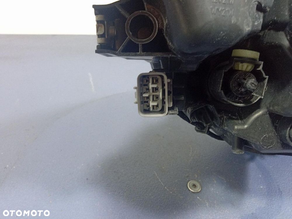 TOYOTA AURIS II LIFT 15-18  REFLEKTOR LEWY LAMPA PRZÓD 81150-02K30 - 6