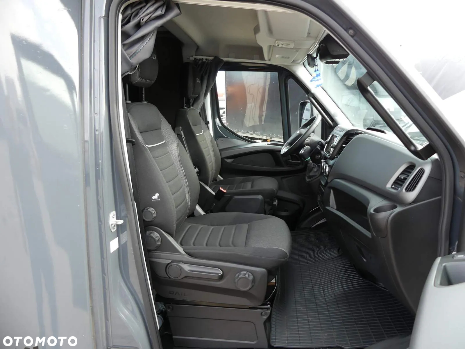 Iveco JEGGER 70C18 3.0 175KM - 8