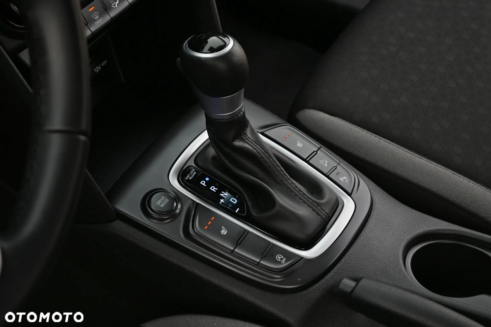 Hyundai Kona 1.6 T-GDI Style DCT - 38