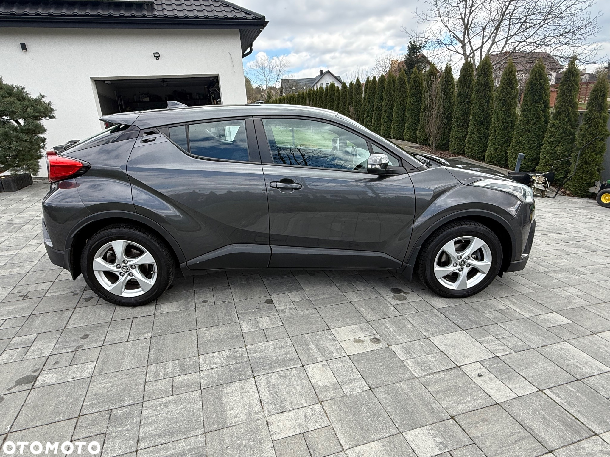 Toyota C-HR 1.2 Turbo Flow - 10
