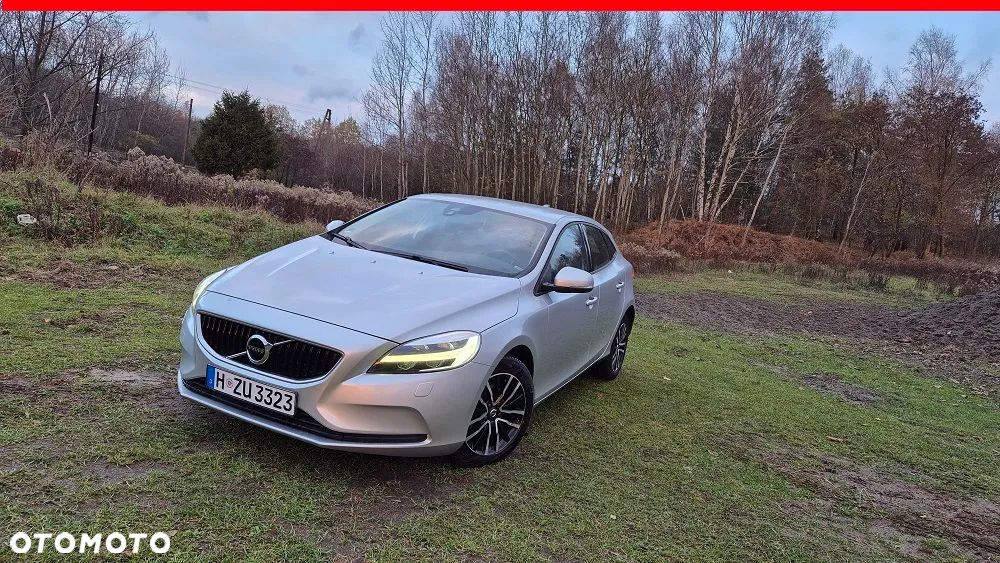 Volvo V40 D2 Momentum - 2