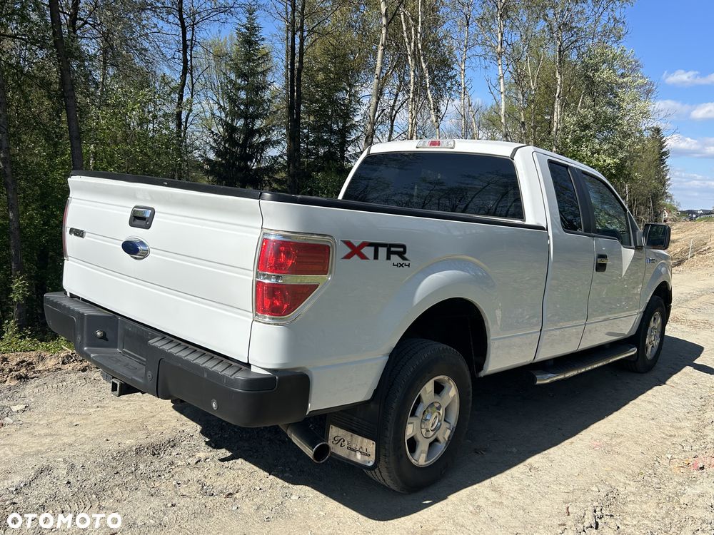 Ford F150 - 4