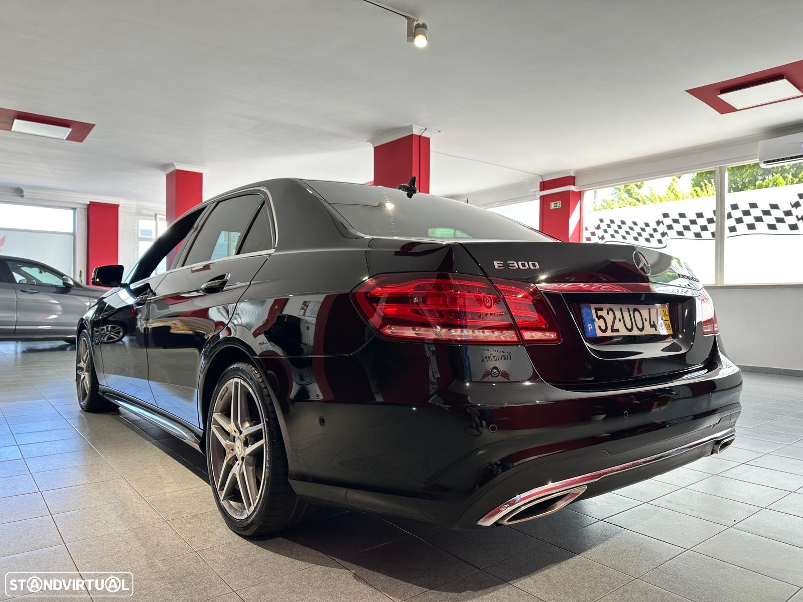Mercedes-Benz E 300 Bluetec Hybrid Avantgarde 107g - 4