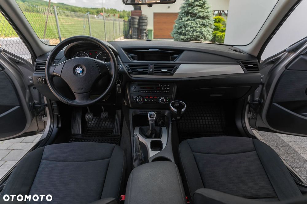 BMW X1 sDrive18d - 25