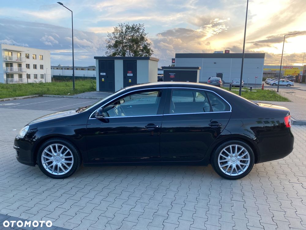 Volkswagen Jetta 1.9 TDI United - 8