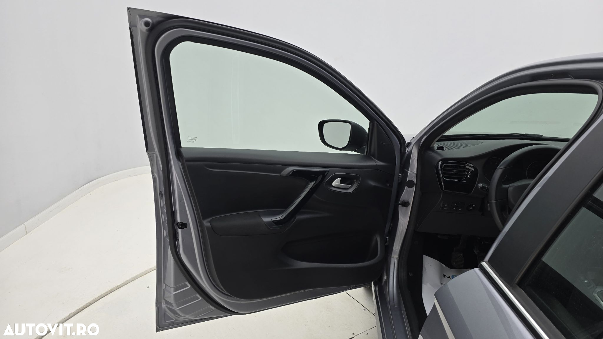 Peugeot 301 1.5 BlueHDI FAP Allure - 10