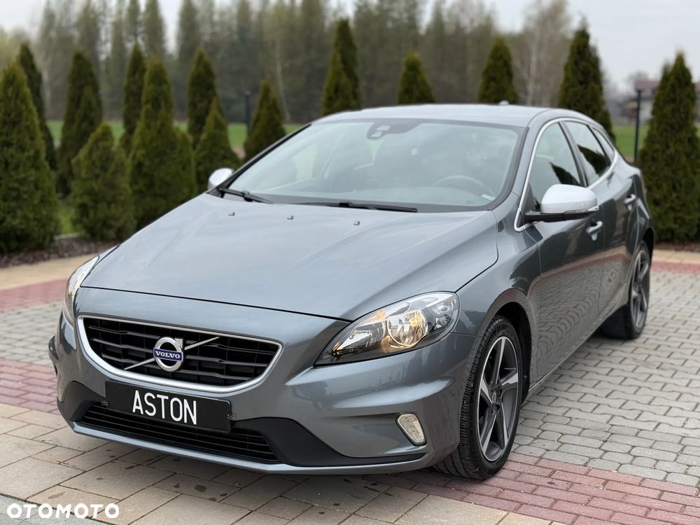 Volvo V40 D2 Momentum - 12