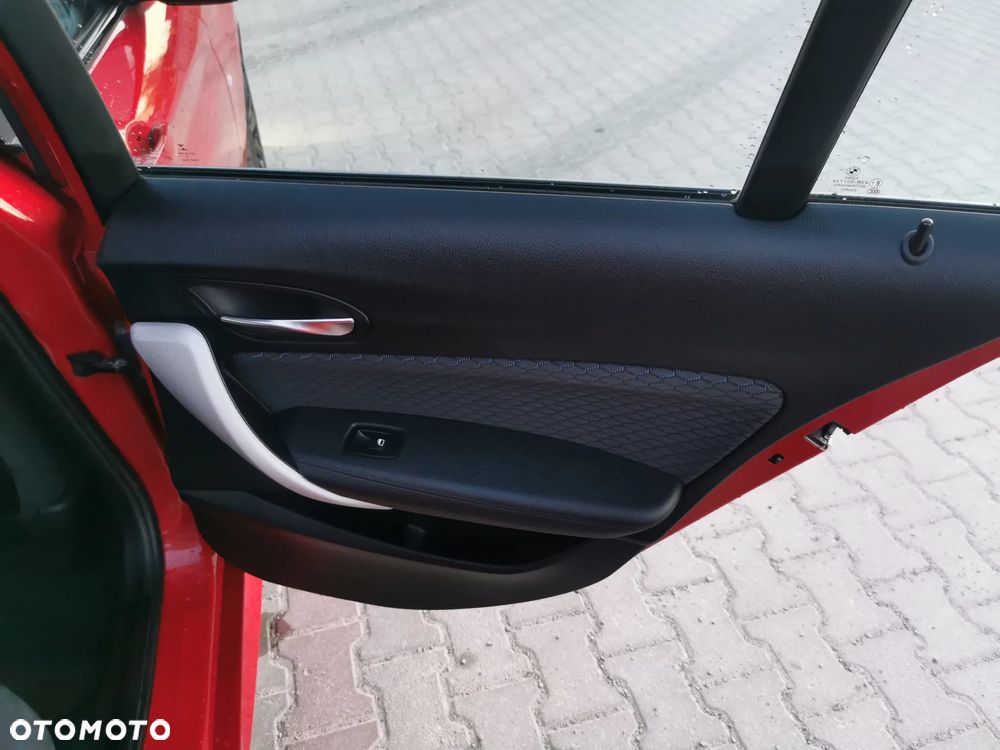BMW Seria 1 118d Edition M Sport Shadow - 19