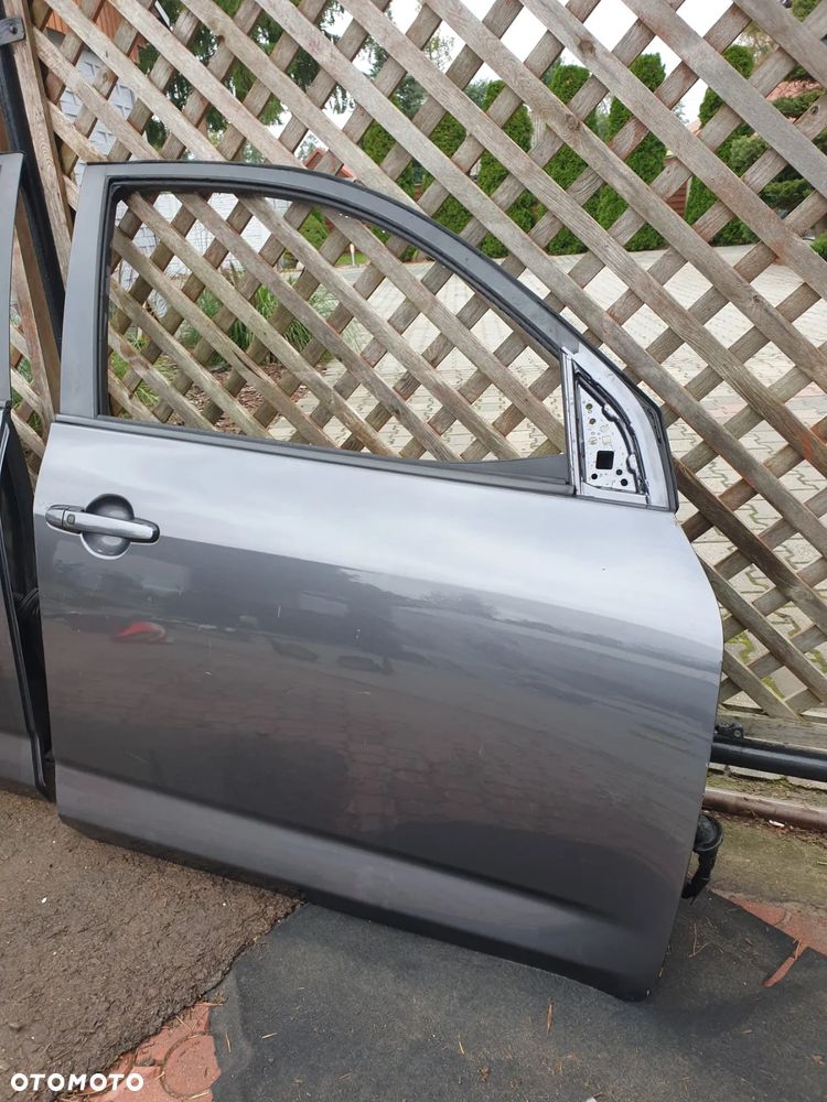 Drzwi Prawe Przednie Toyota Rav-4 III Lift - 2