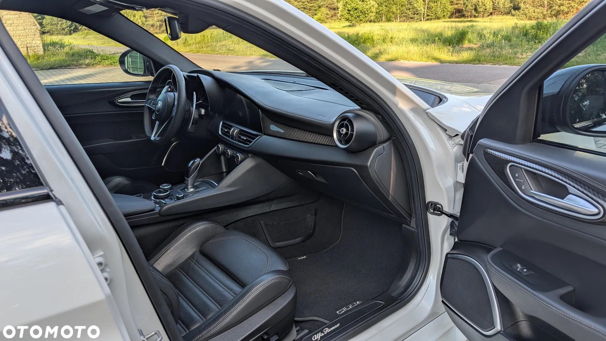 Alfa Romeo Giulia 2.0 Turbo 16V AT8 Veloce Ti - 23