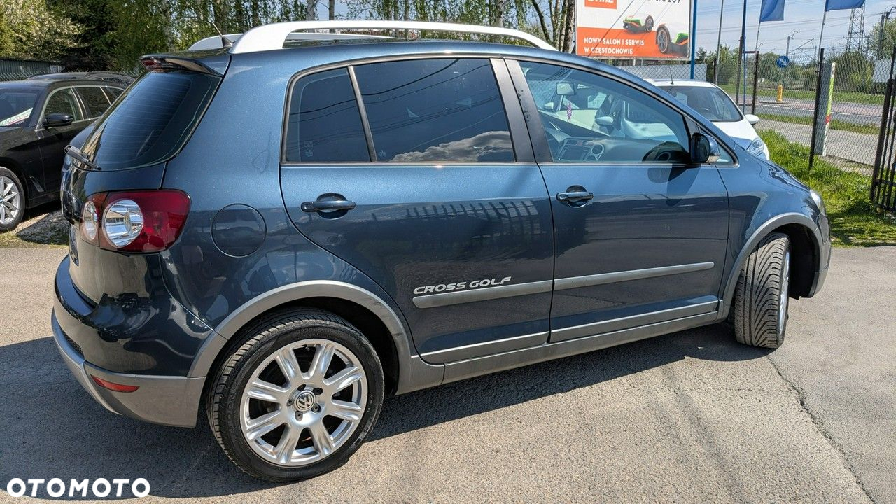 Volkswagen Golf Plus - 10