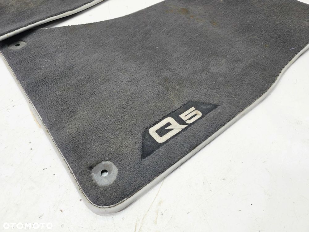 DYWAN DYWANIKI MATERIAŁ WELUR AUDI Q5 8R 8R0061276 8R1061275 - 10