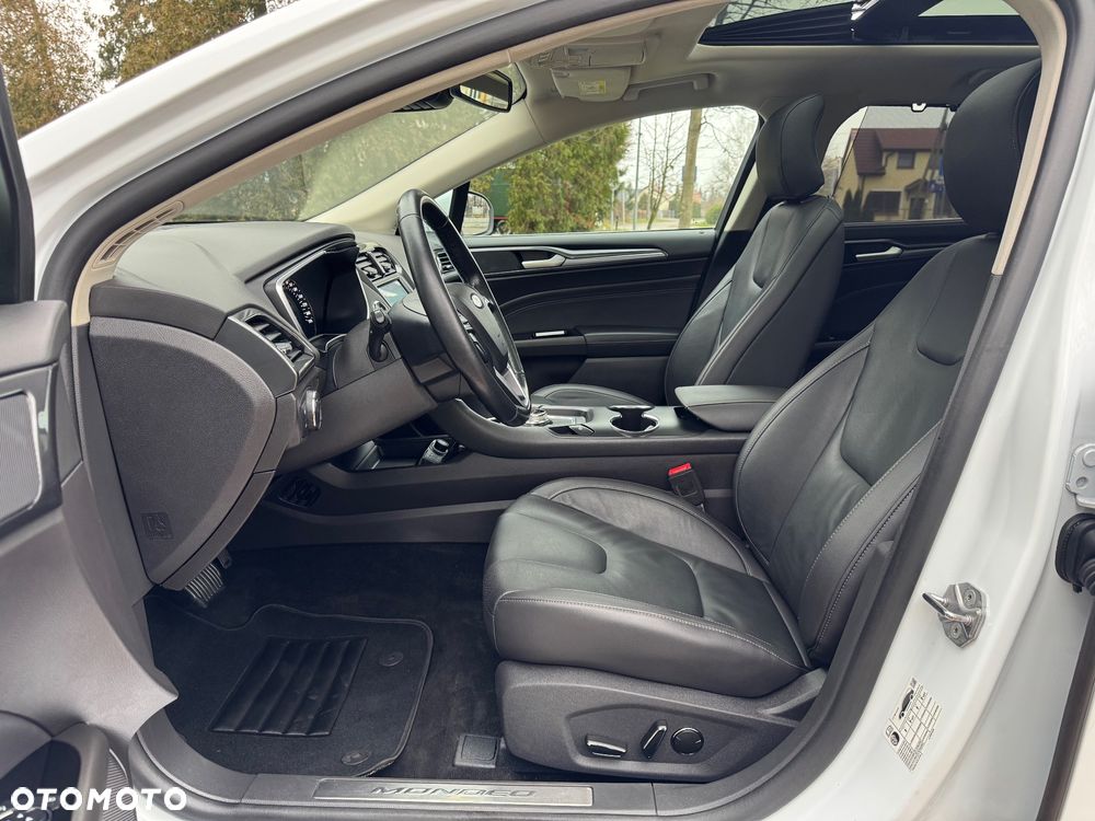 Ford Mondeo 2.0 TDCi Titanium PowerShift - 18