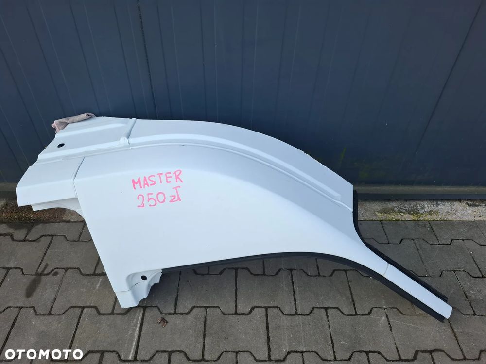 Ćwiartka daszek prawy przód Renault Master III 2017 rok - 1