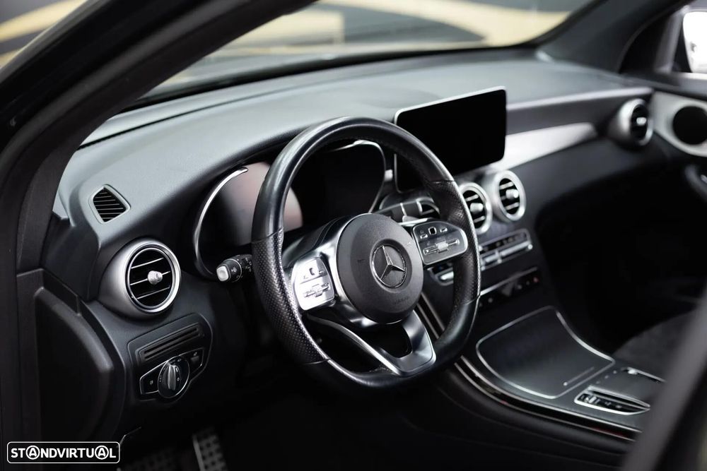 Mercedes-Benz GLC 300 de 4Matic 9G-TRONIC AMG Line - 25