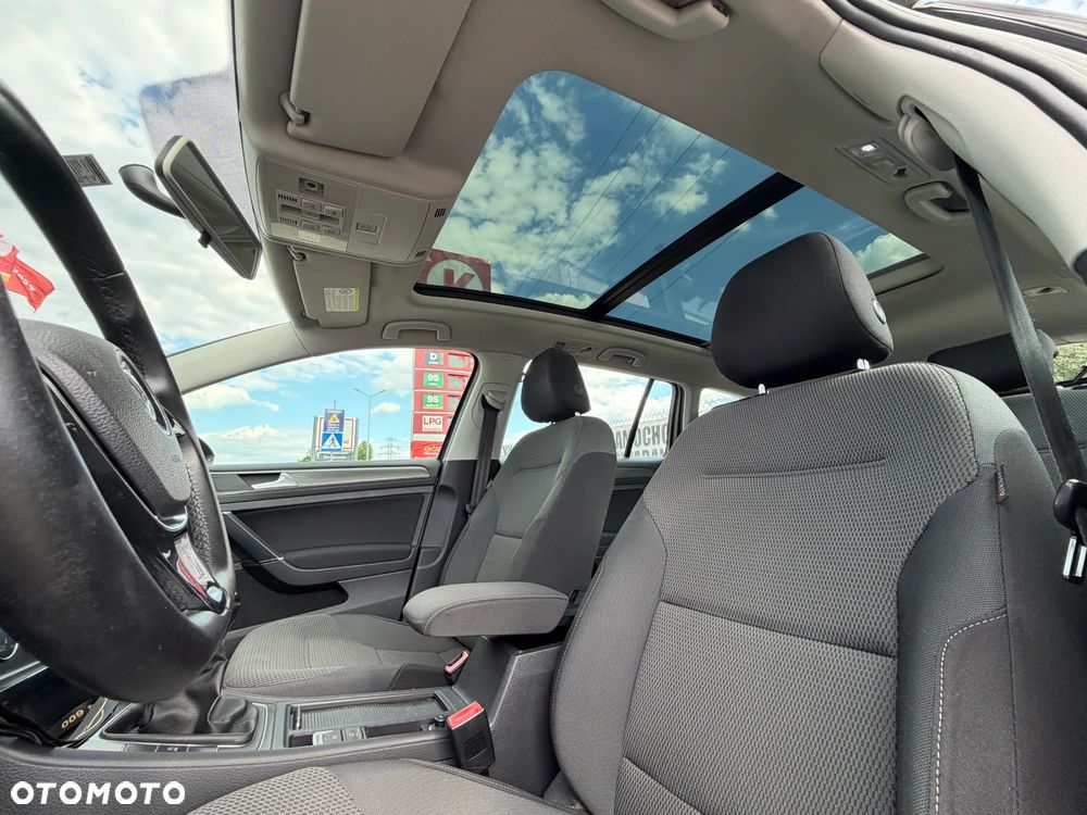 Volkswagen Golf 1.6 TDI Comfortline - 5