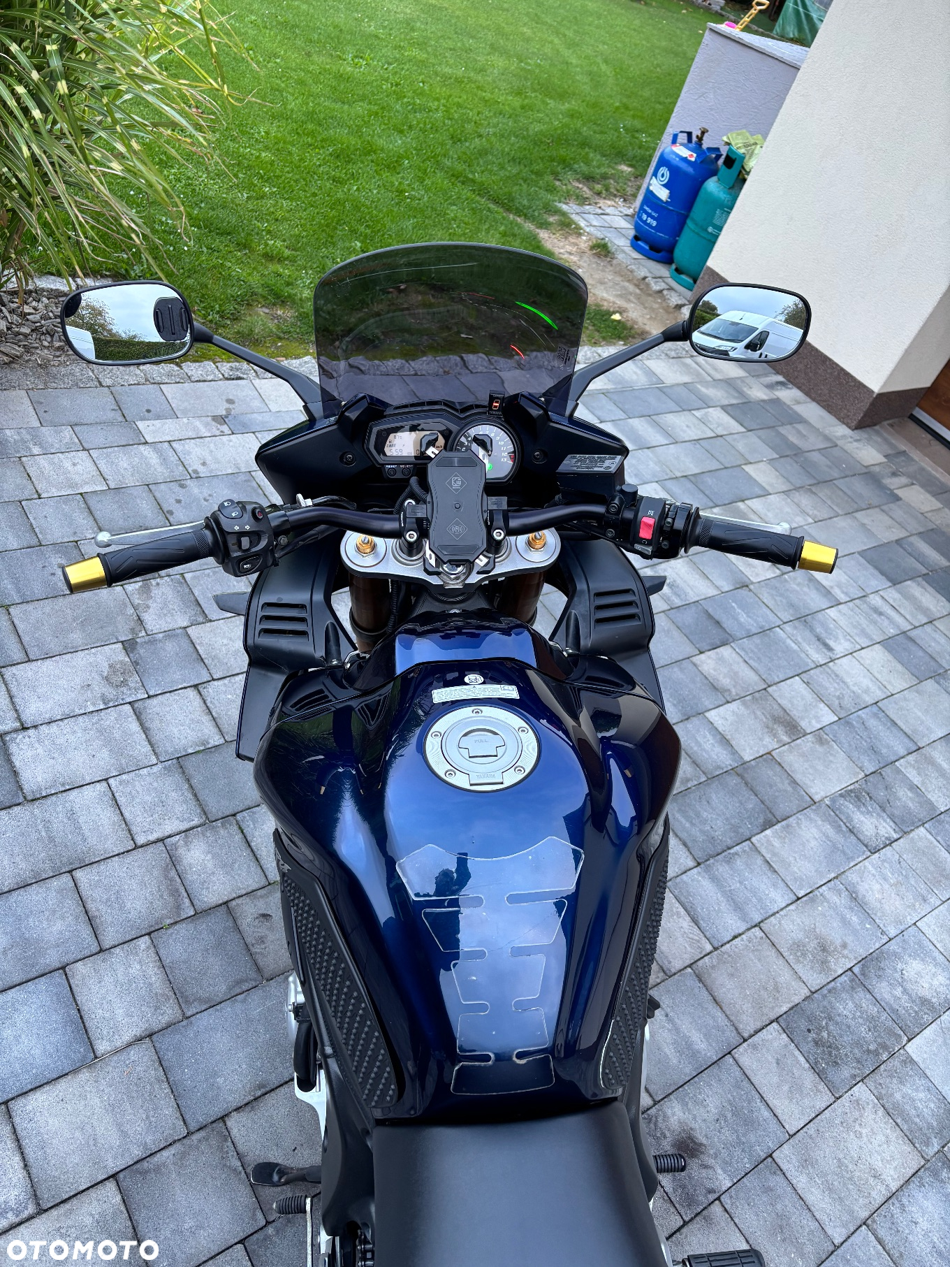 Yamaha FZ - 5