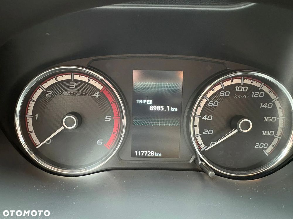 Mitsubishi L200 2.2 d DC Power Stark Basic - 16