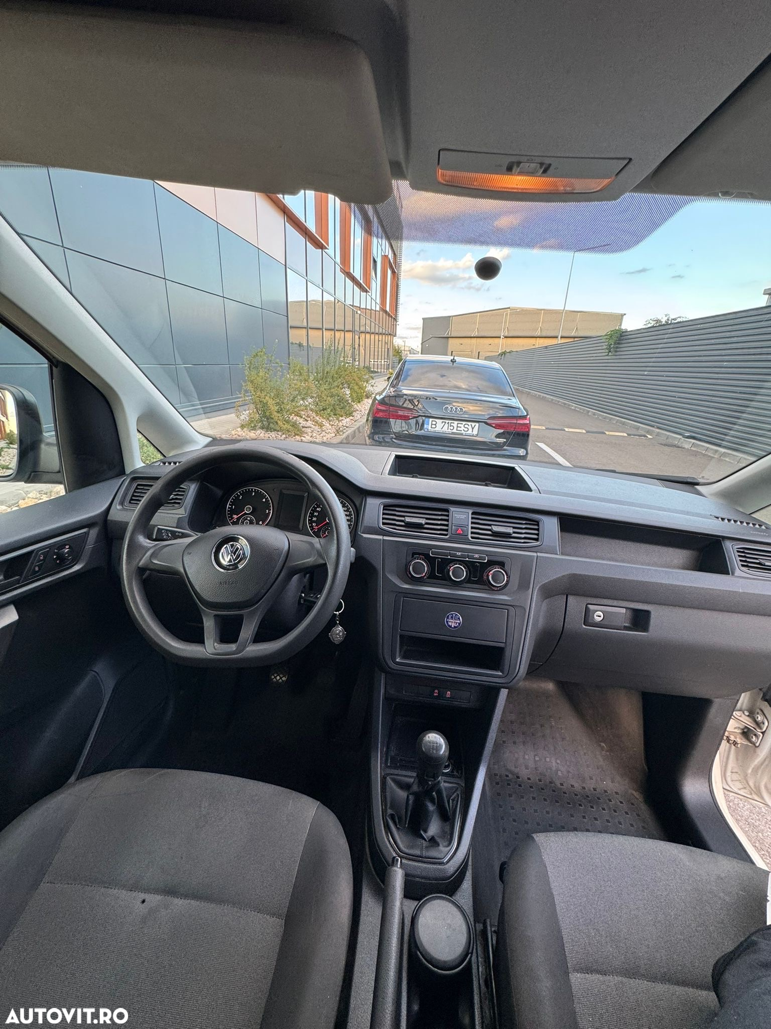 Volkswagen Caddy 2.0 TDI - 5