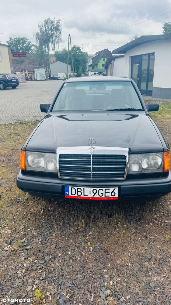 Mercedes-Benz W124 (1984-1993) - 10