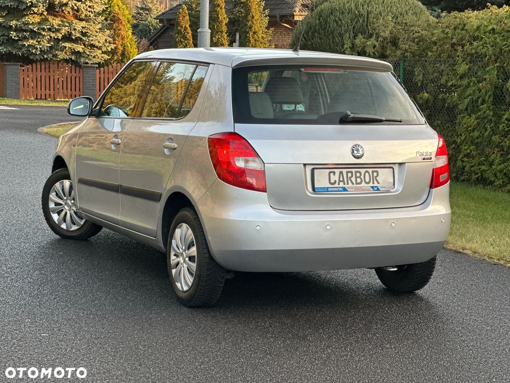 Skoda Fabia 1.2 HTP Ambiente - 15