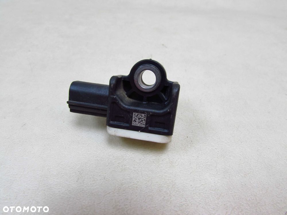 Używany Czujniki uderzenia - 55 PLN - Otomoto.pl