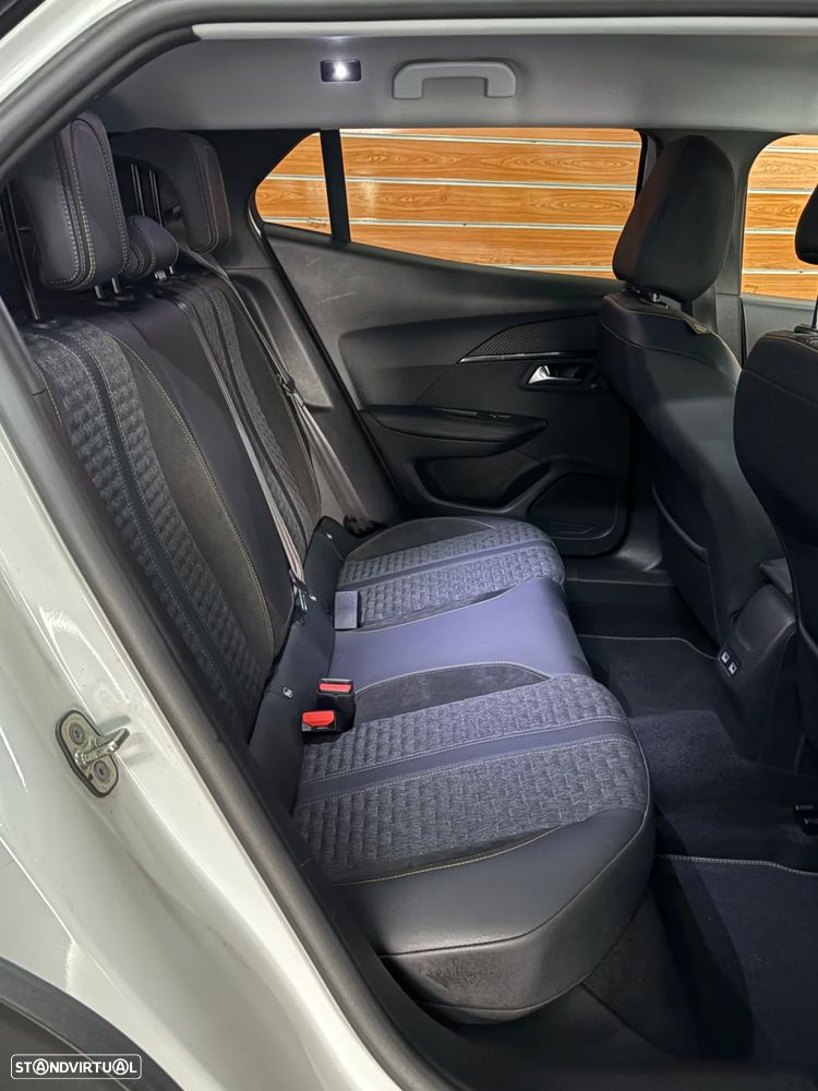 Peugeot 2008 PureTech 130 Allure Pack - 14