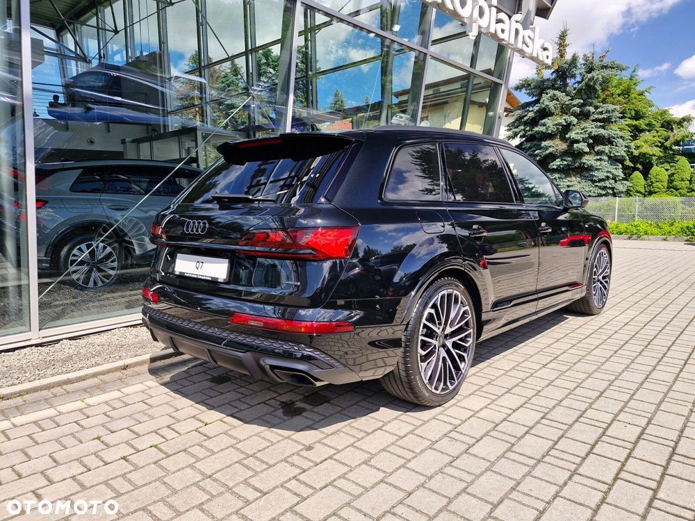 Audi Q7 55 TFSI mHEV Quattro S Line Tiptr - 12