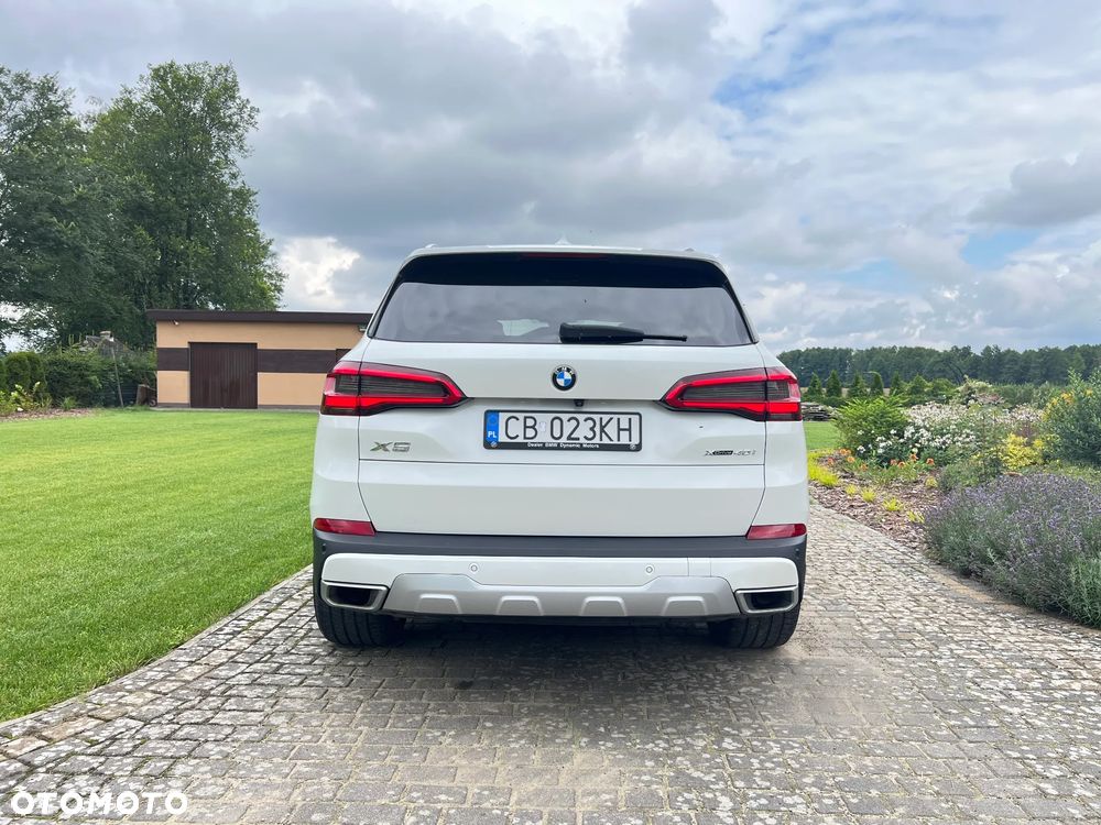 BMW X5 xDrive40i - 5