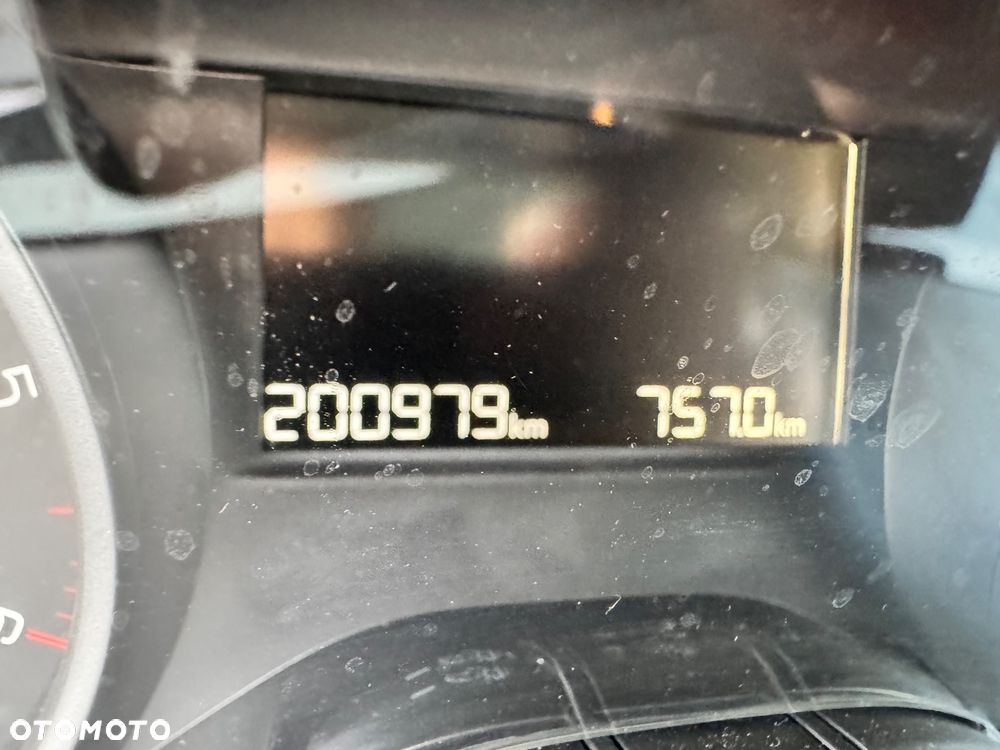 Peugeot 208 BlueHDi 100 Active - 15