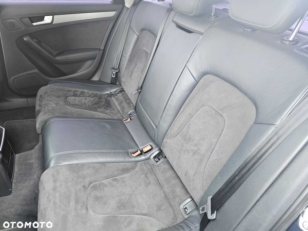 Audi A4 Avant 2.0 TDI Multitronic - 11